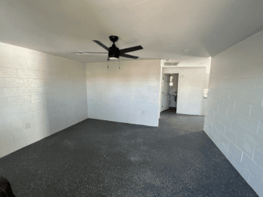 1540 W Desert Cove